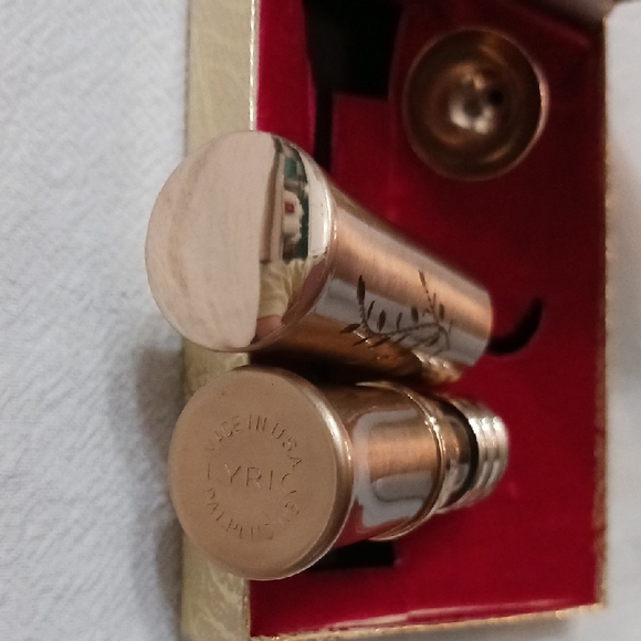 Gold Rollarama Refillable Roll-On Perfumer - Picture 5 of 8